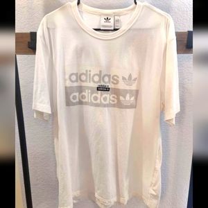 Adidas T-shirt With Grey & White Logo